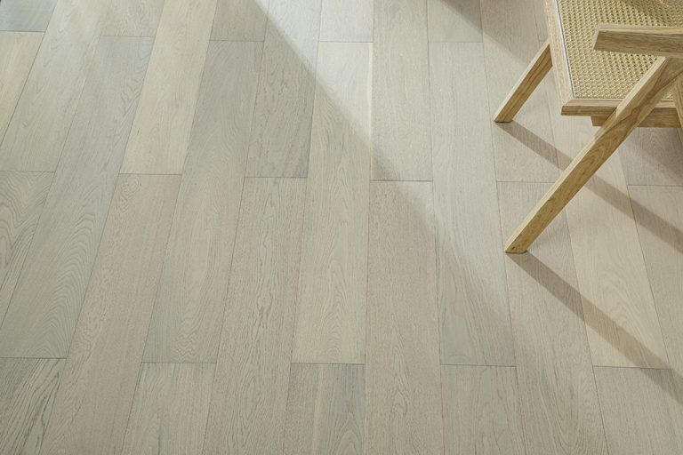 export natural oak color quality wood flooring